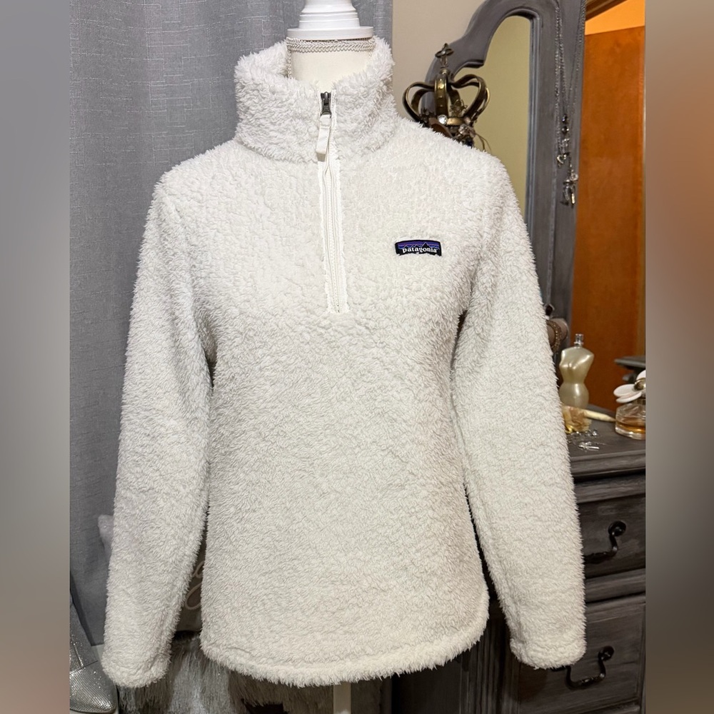 Soft and Fluffy Patagonia Quarter Zip Sweater
